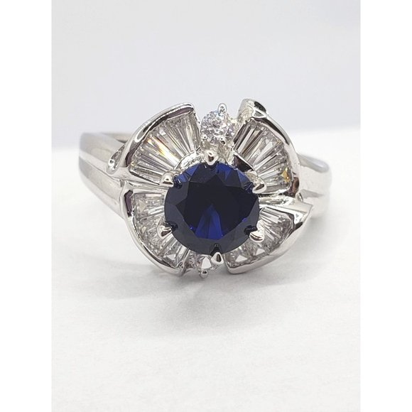 Cocktail Ring 14k white gold, Blue Cubic Zirconia Size 7.5 - Picture 6 of 13